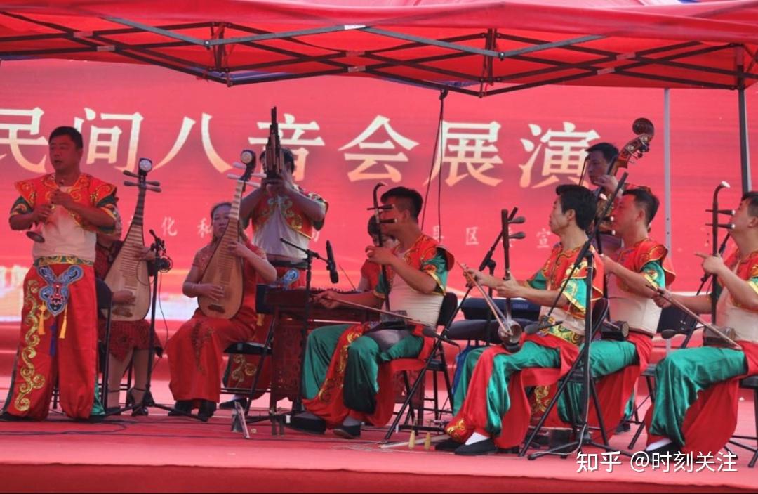 天行体育官网-关于草根足球联赛开启新赛季，参赛队伍踊跃报名的信息